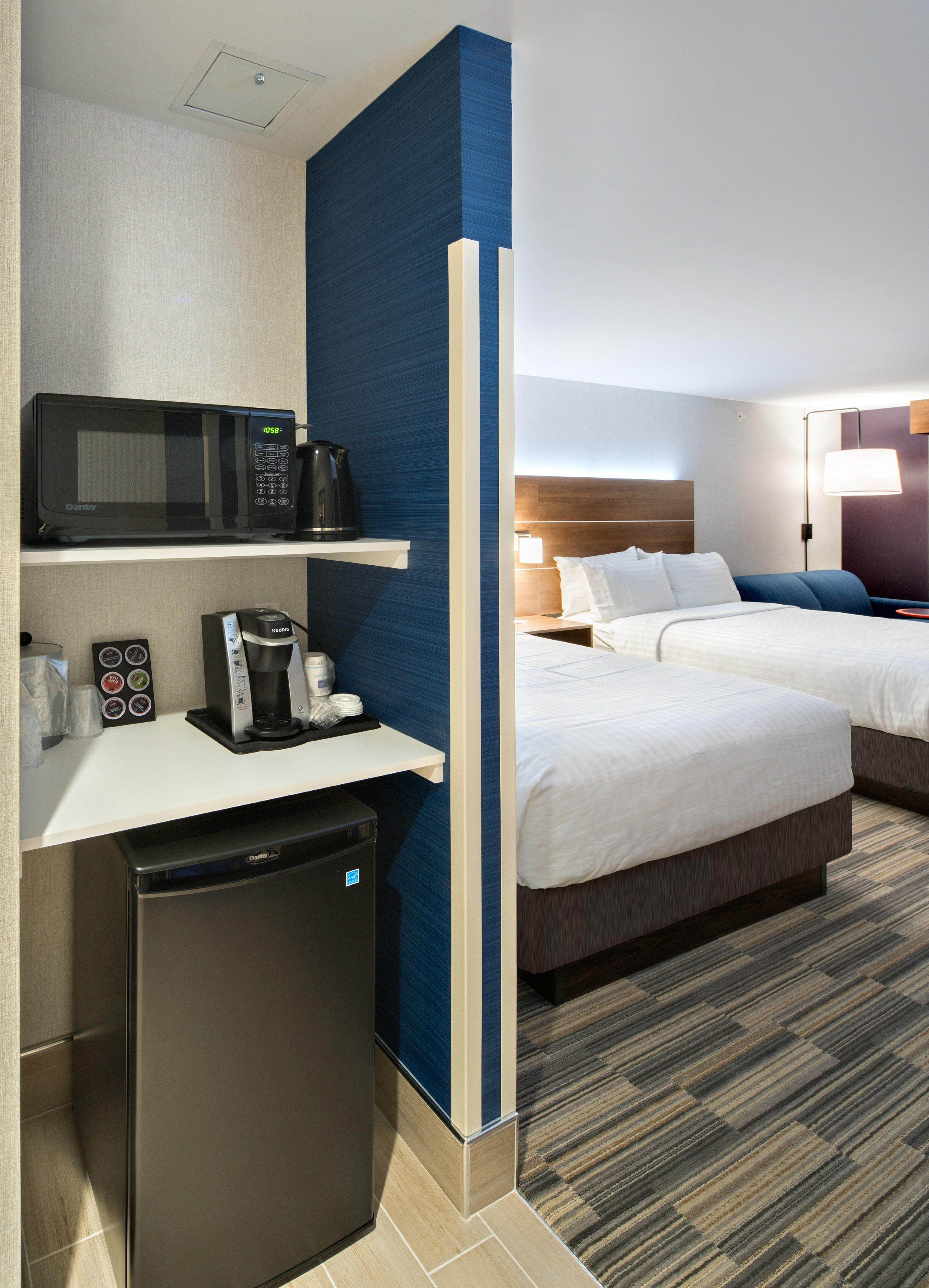 Holiday Inn Express - Red Deer North By Ihg Exterior foto
